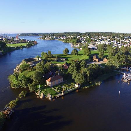 Magasinet Bed & Breakfast Fredrikstad Dış mekan fotoğraf